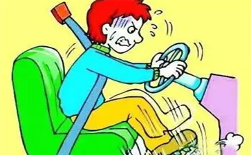 大件設備運輸：剎車失靈前的幾種現(xiàn)象，遇到了要這么做